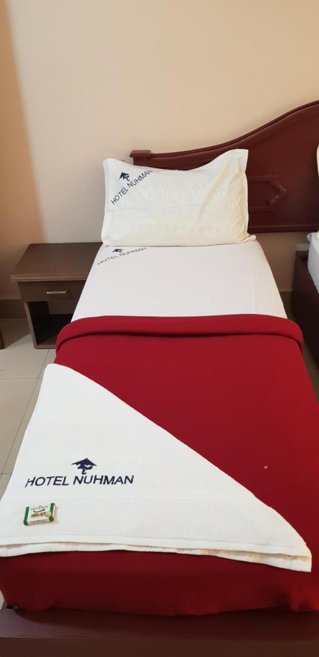 Hotel Nuhman Kondotty Exterior foto